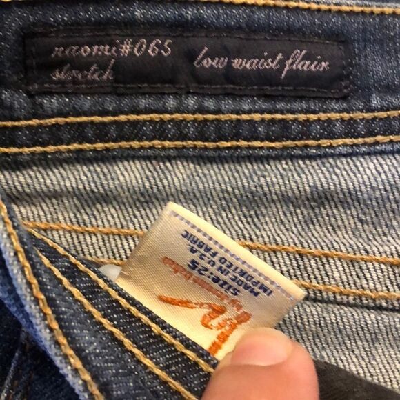 Citizens of Humanity Naomi #065 low waist flare - Picture 2 of 8